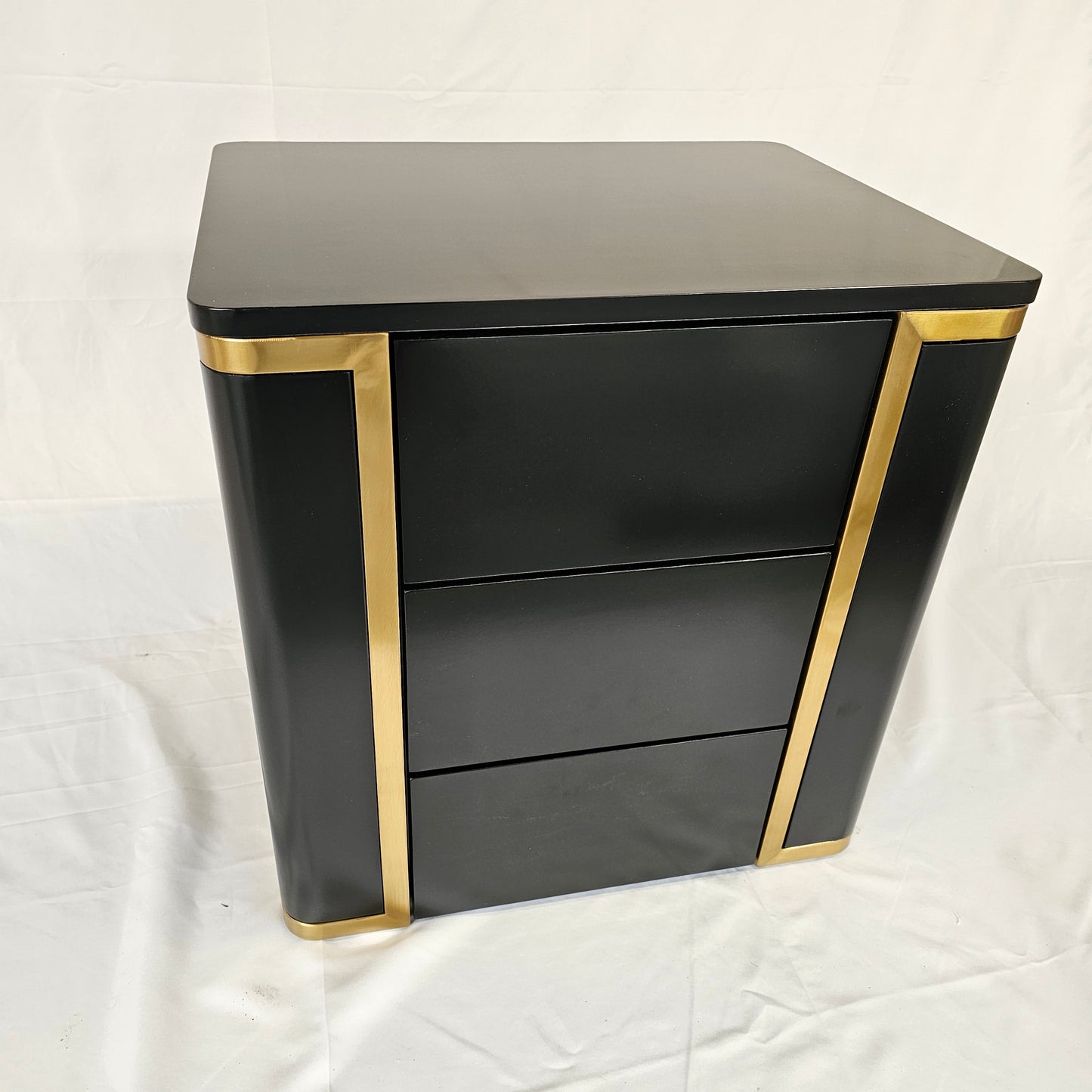 3 Drawer Modern Bedside Table Press to Open Solid Wood Gold Stainless Steel (White, Black)